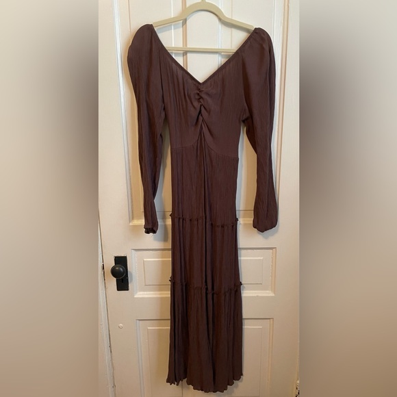 157- Brown V Neck Tiered Maxi Dress - Picture 10 of 12